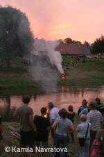 * Z DĚNÍ VE MĚSTĚ